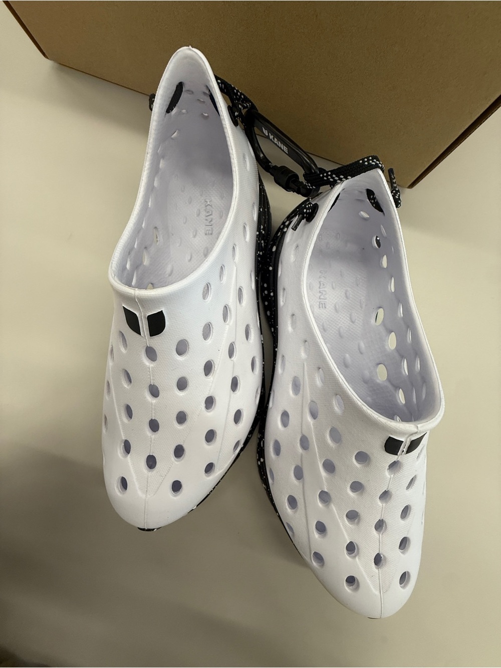 New Kane slip on recovery shoes